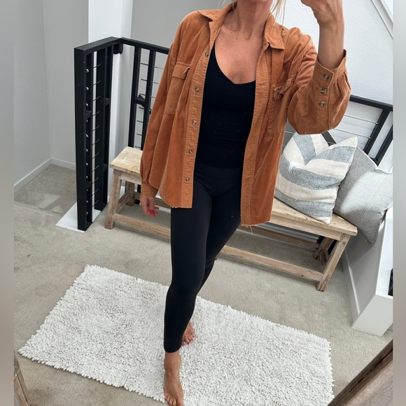 Forever 21 burnt orange corduroy button up jacket fall winter casual beach S - Picture 4 of 13